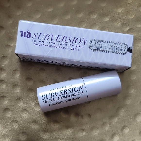 NWT Urban Decay volumizing lash primer 2 mL - Picture 3 of 3